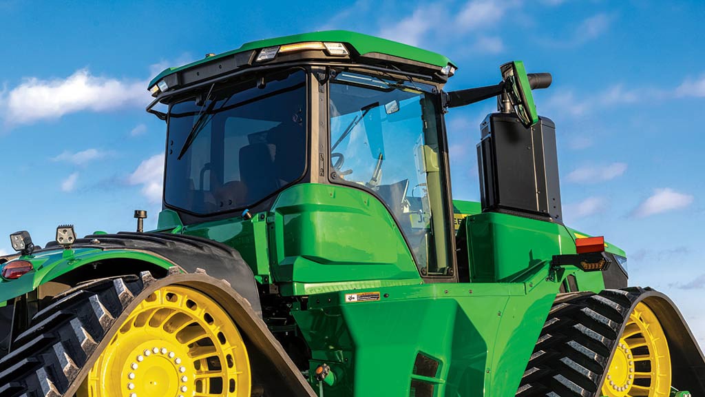 Image of the rear of the tractor cab showing rear window tint